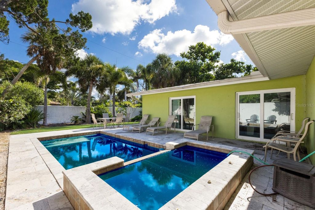 Photo of 130 Ogden Street, Sarasota, FL 34242 (MLS # A4662609)
