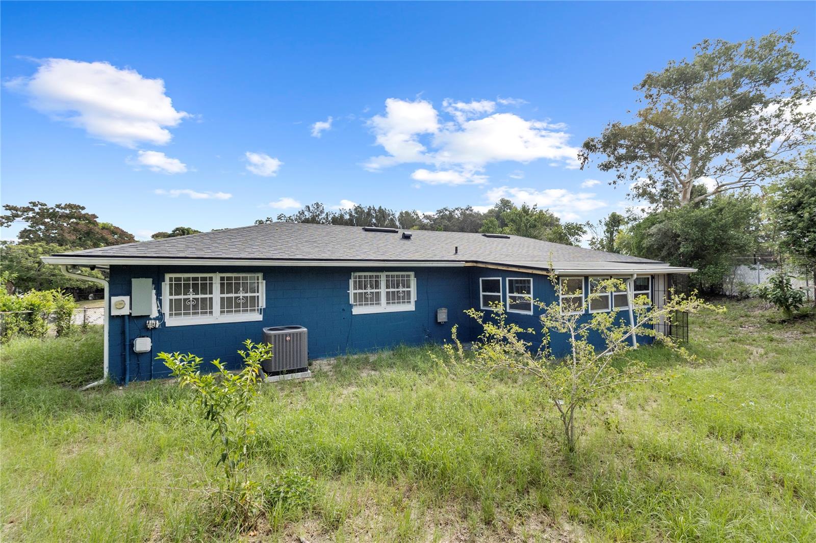 1700 NEEDLEWOOD LANE