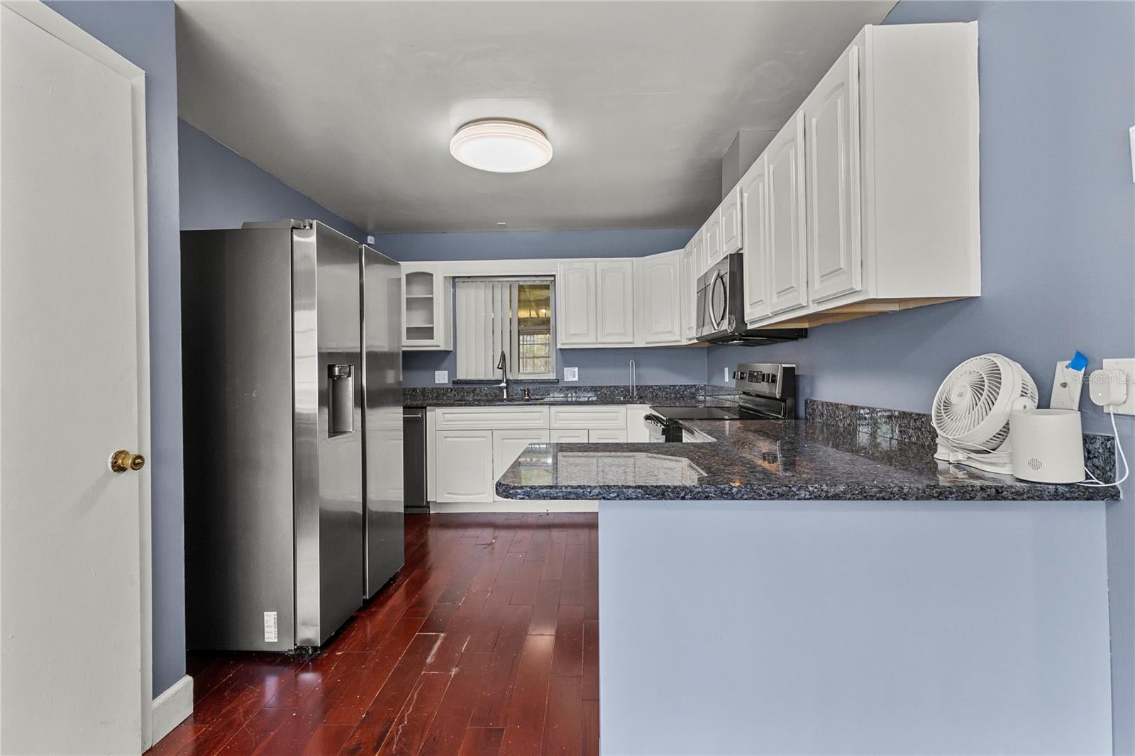 1700 NEEDLEWOOD LANE