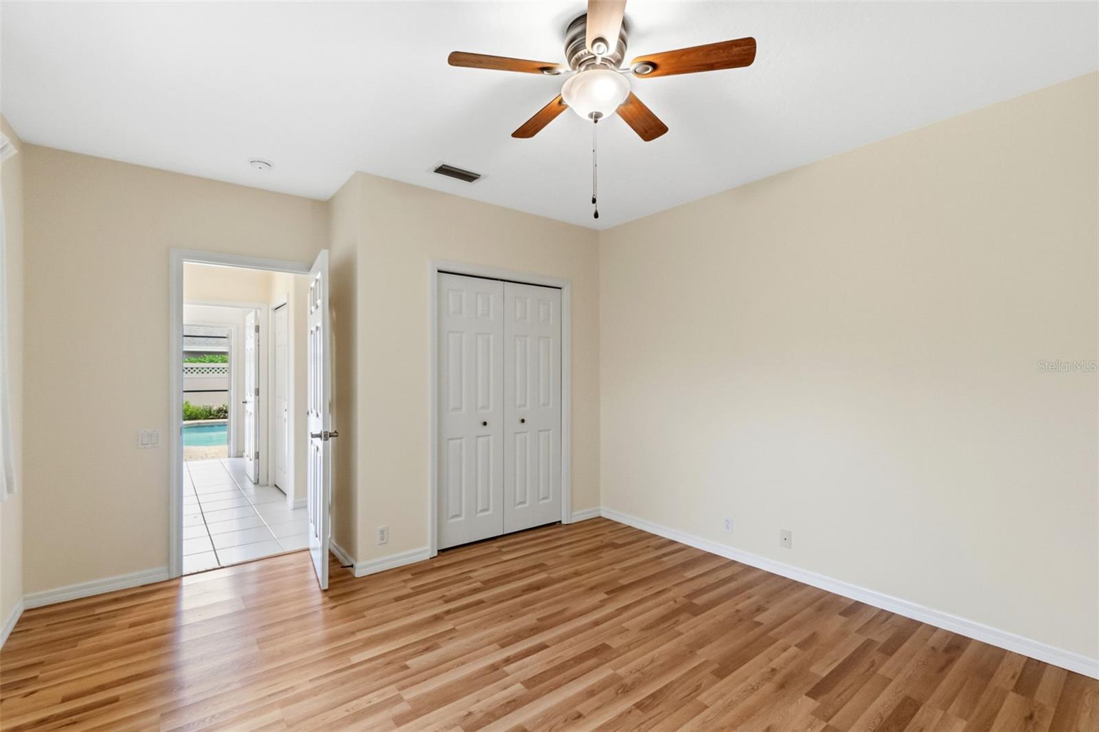 EASTLAKE - Residential