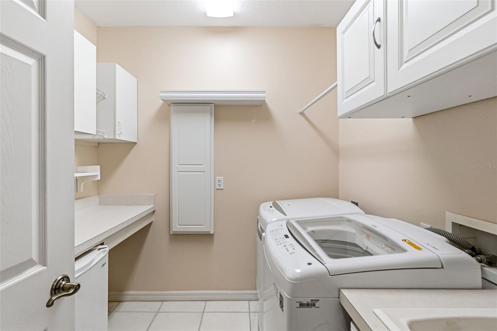EASTLAKE - Residential