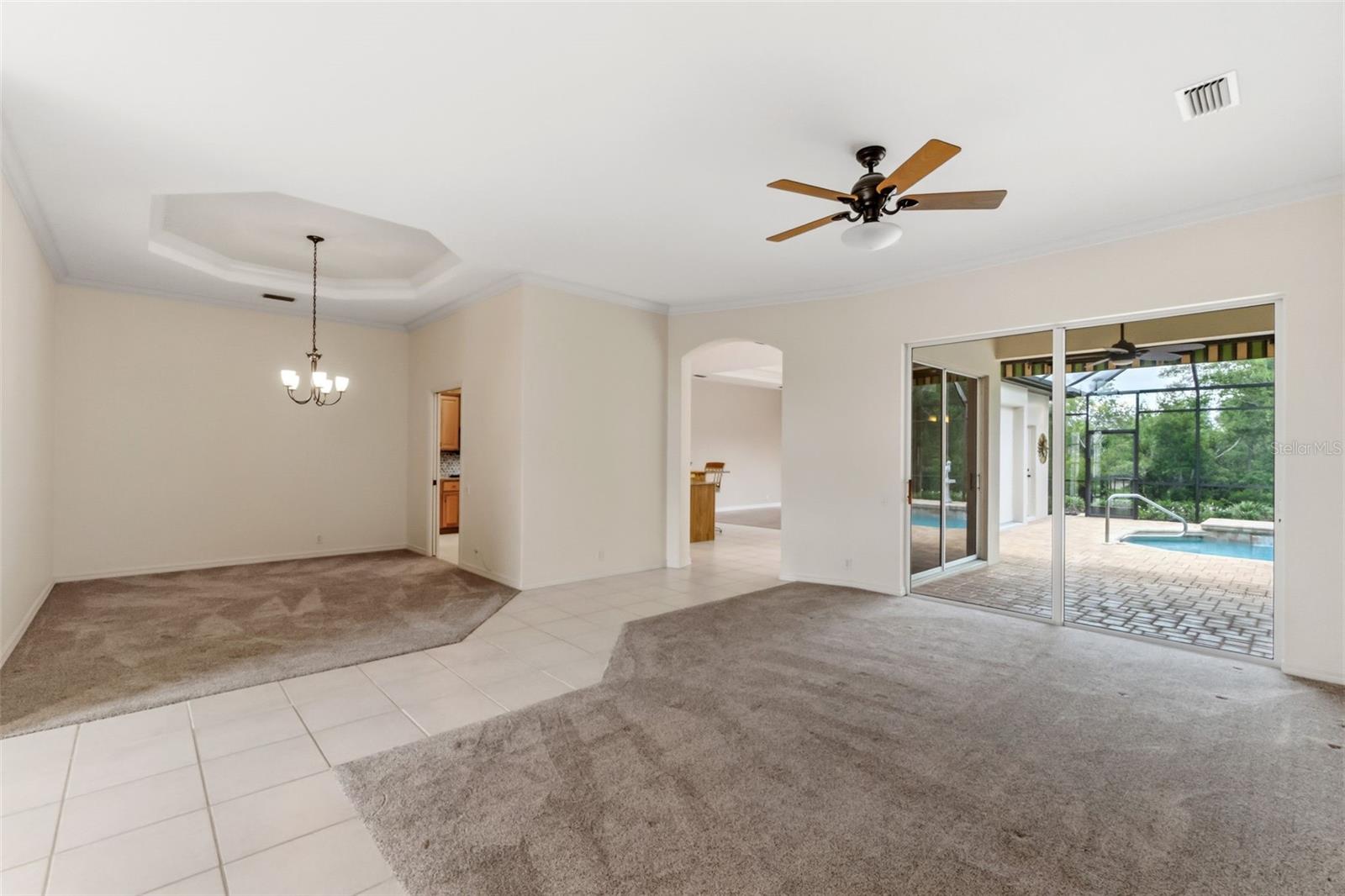 EASTLAKE - Residential