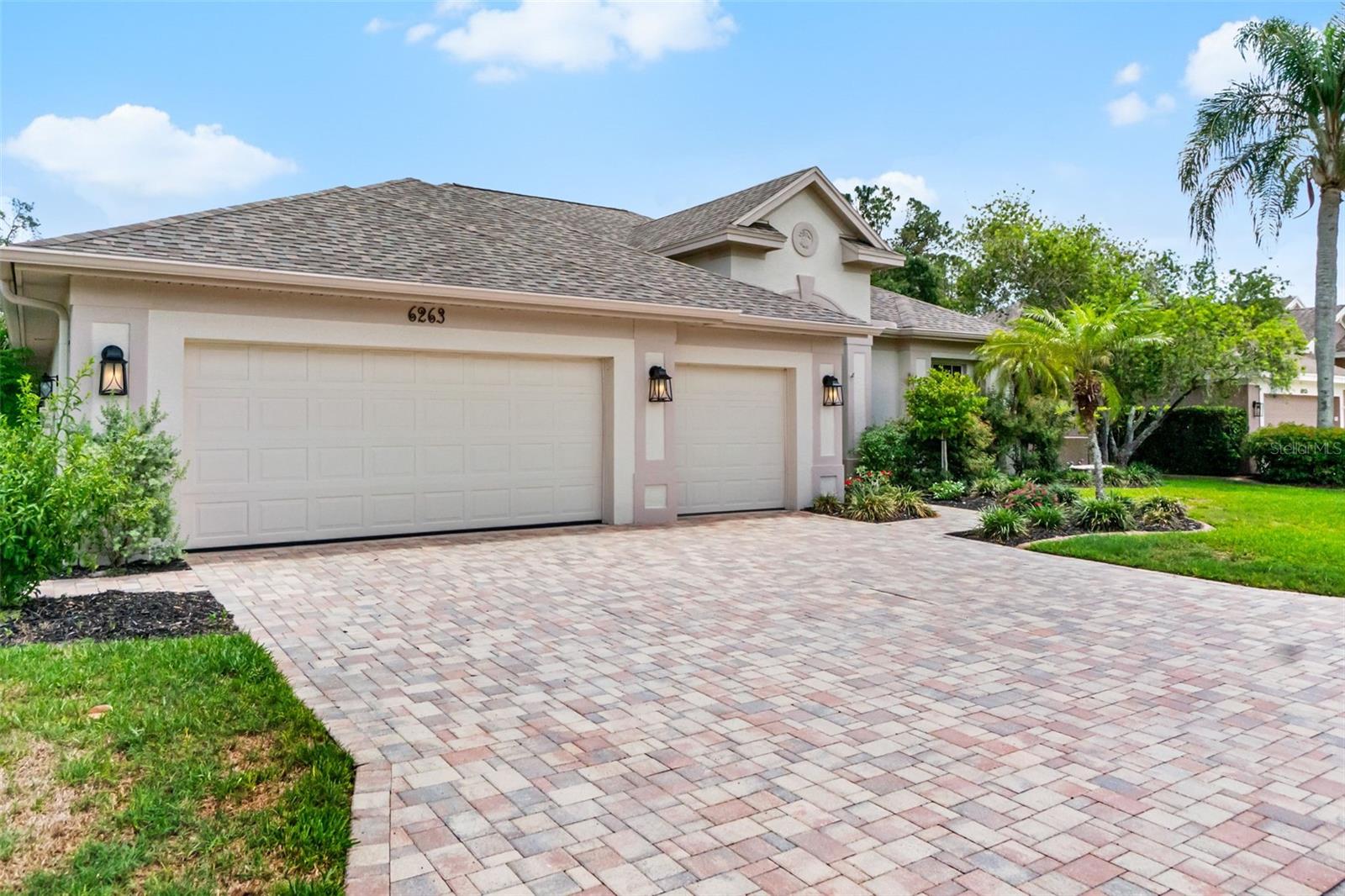 EASTLAKE - Residential