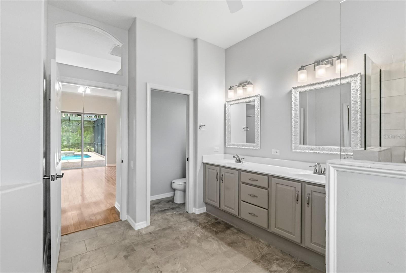 EASTLAKE - Residential