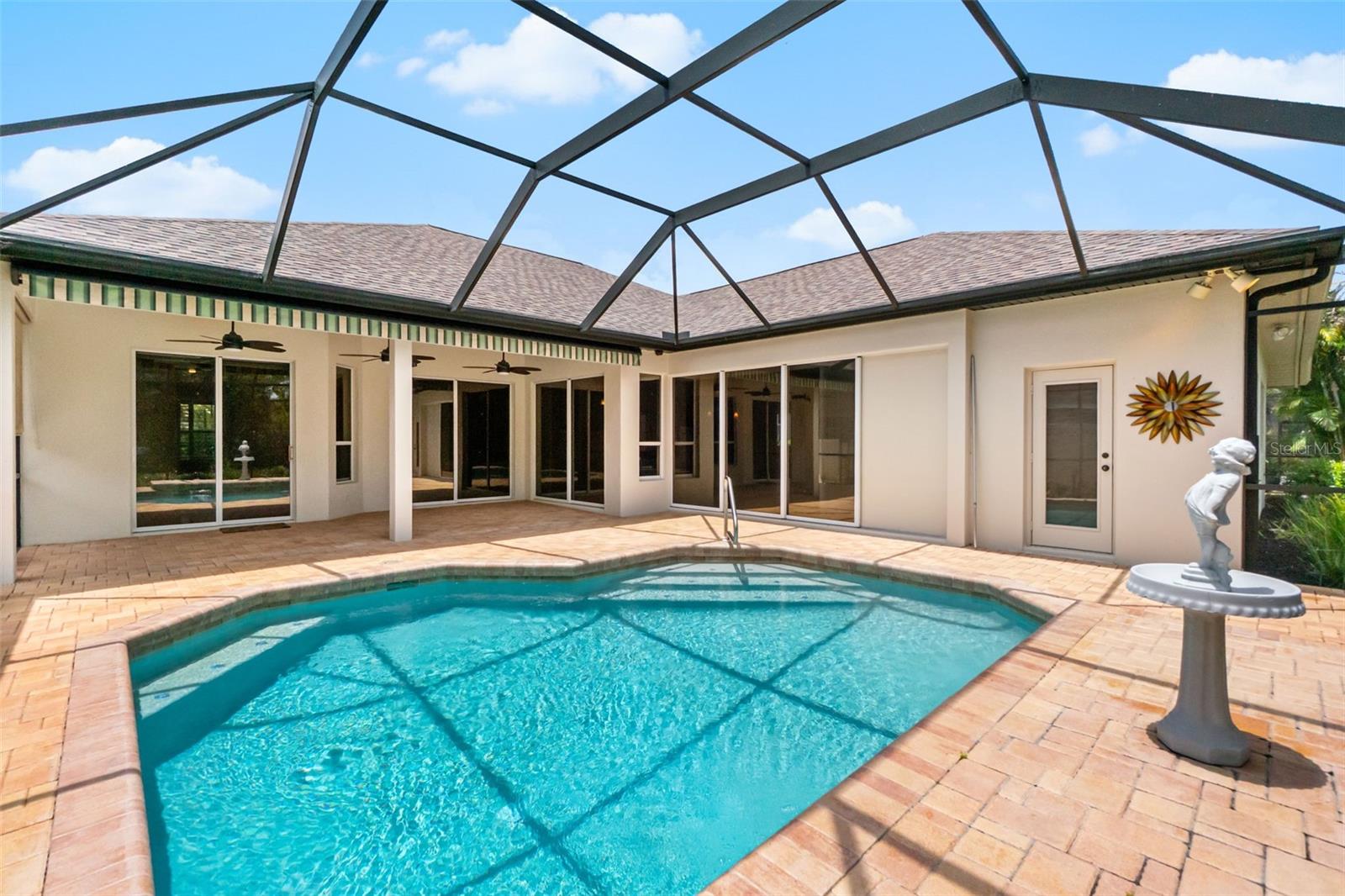 EASTLAKE - Residential