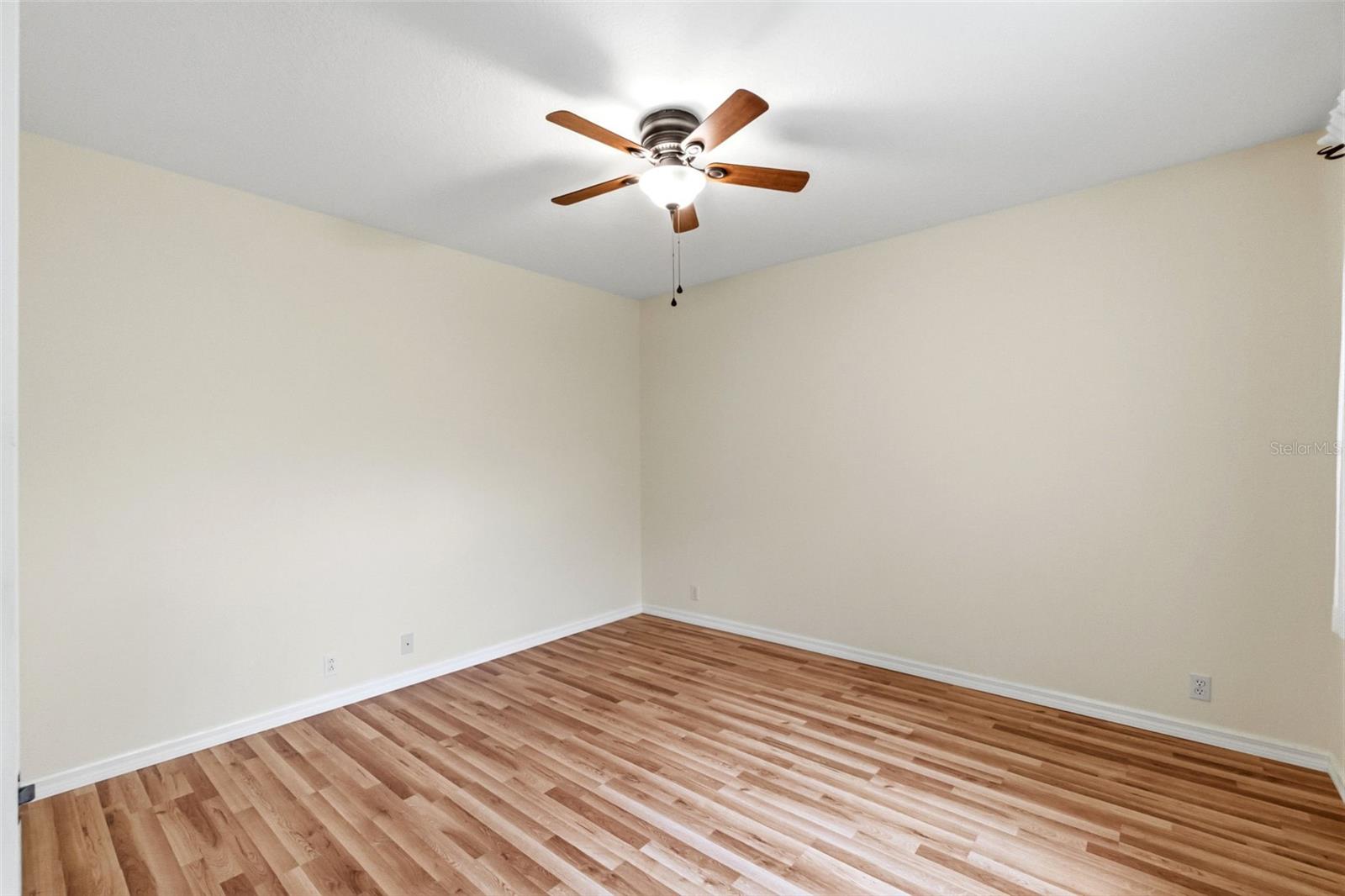 EASTLAKE - Residential