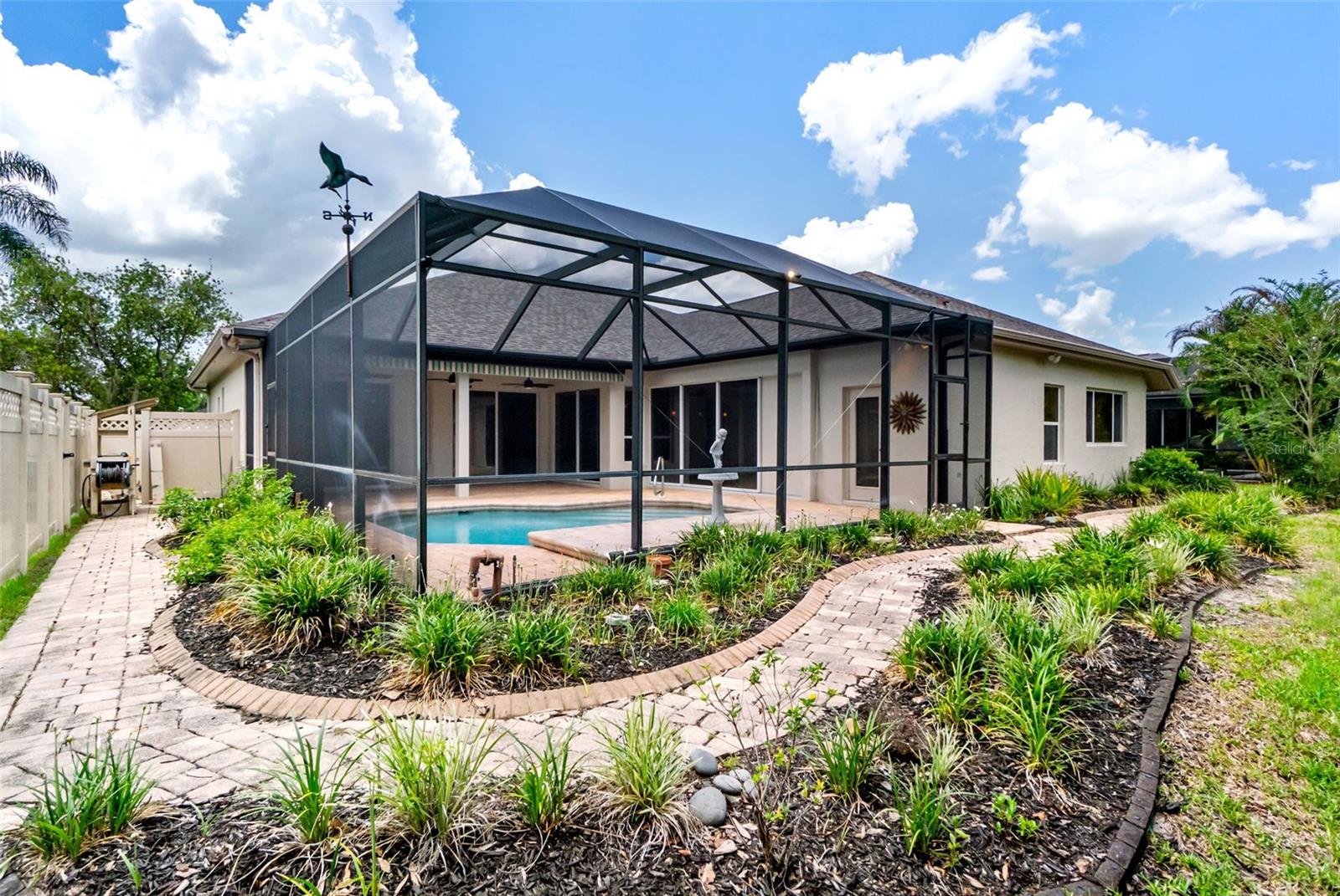 EASTLAKE - Residential