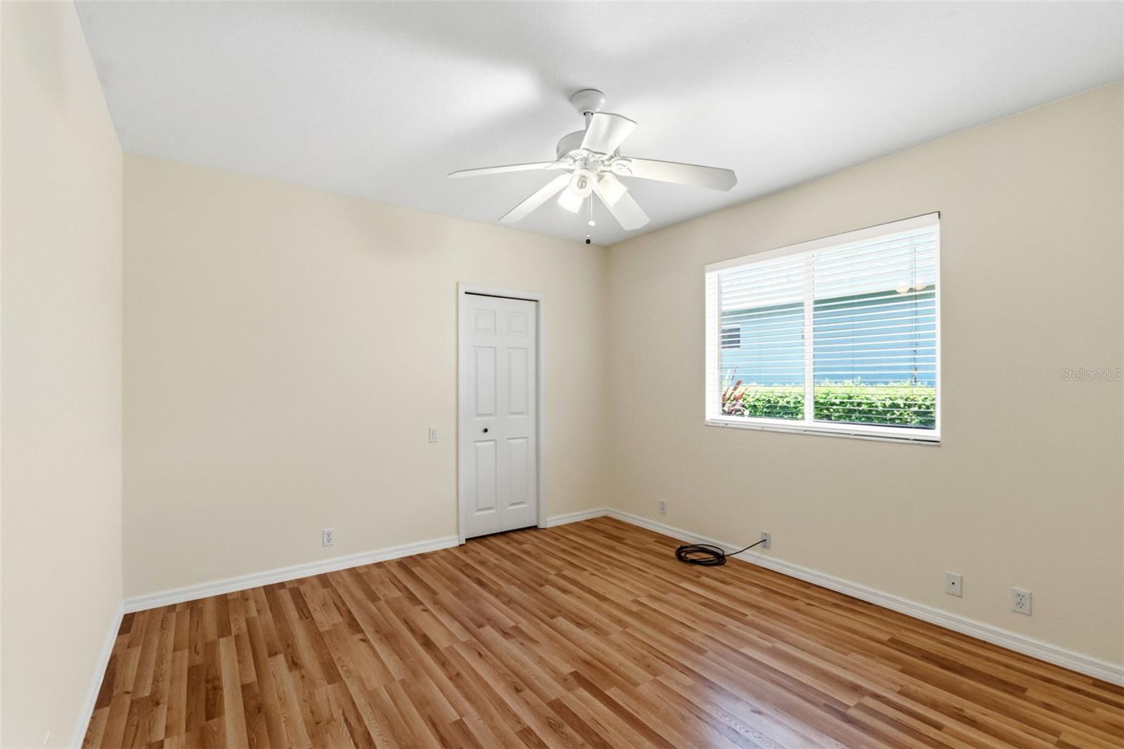 EASTLAKE - Residential