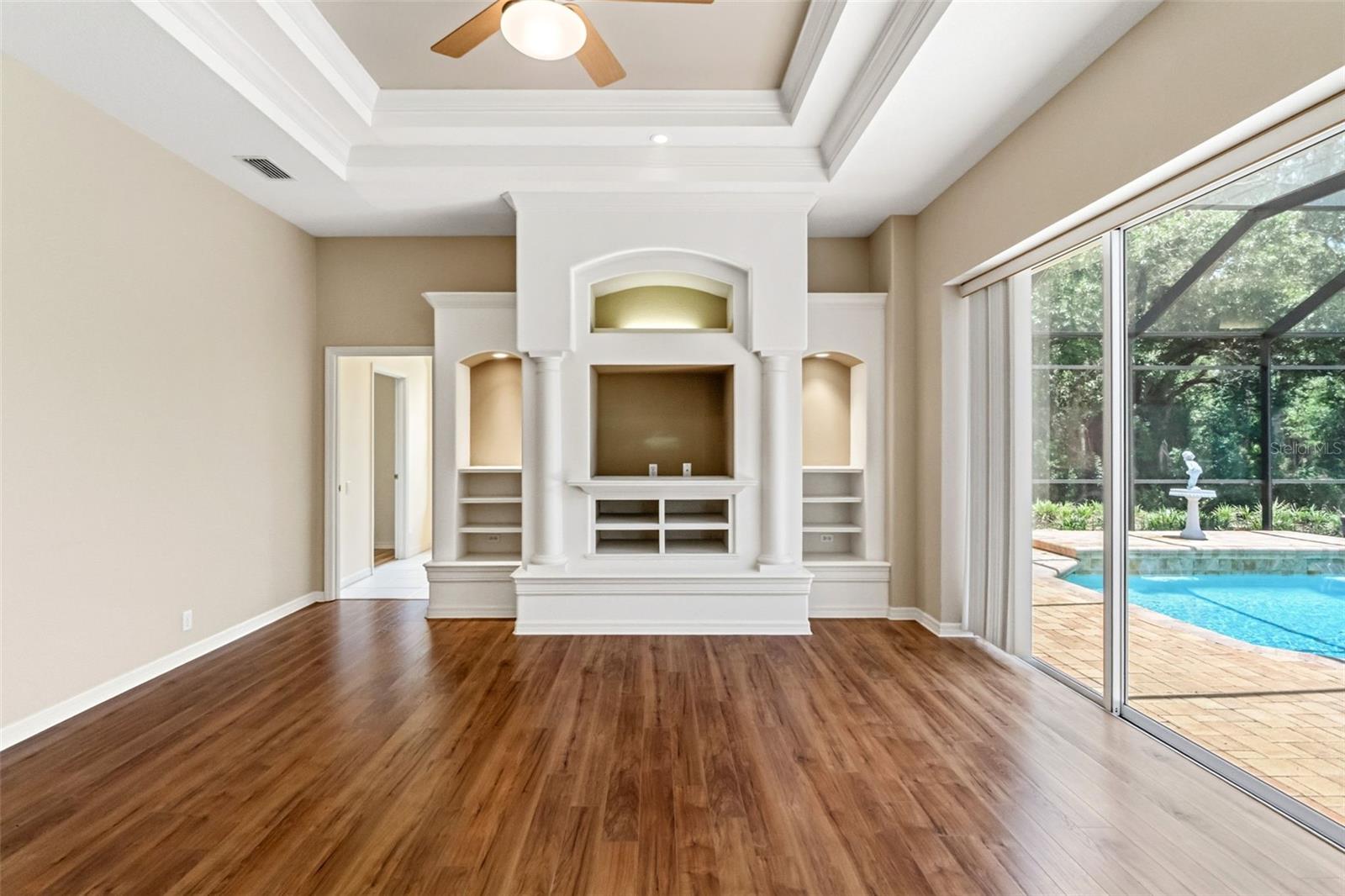 EASTLAKE - Residential