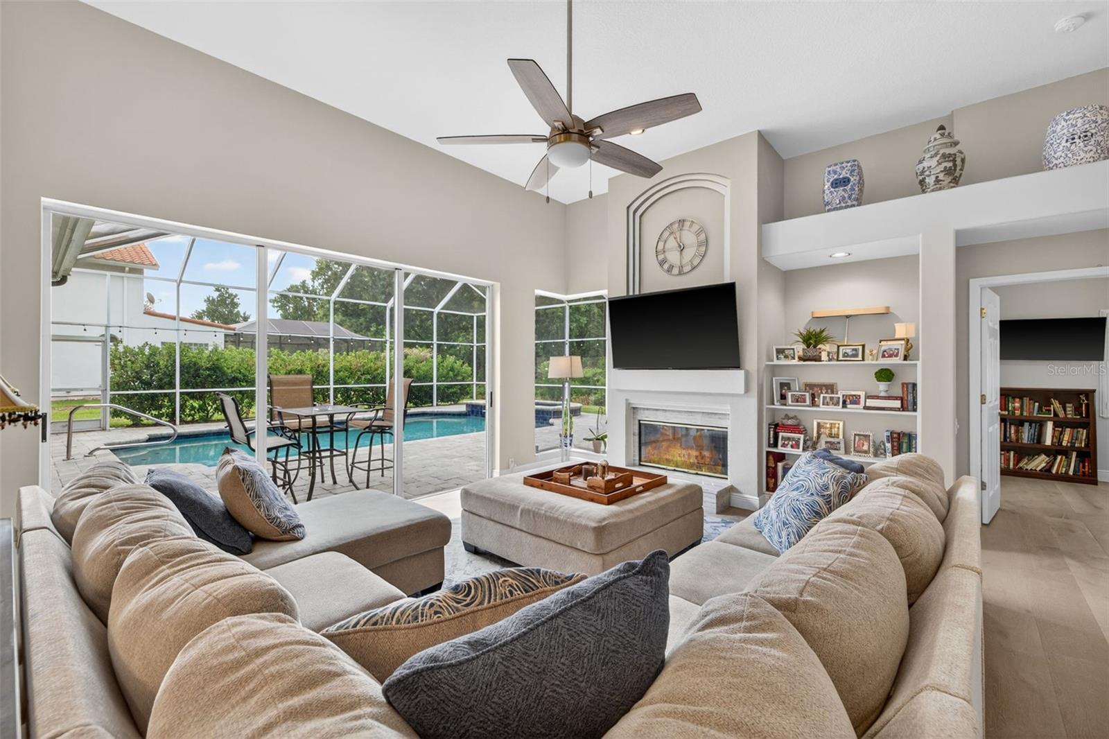 HUNTERS GREEN - Residential