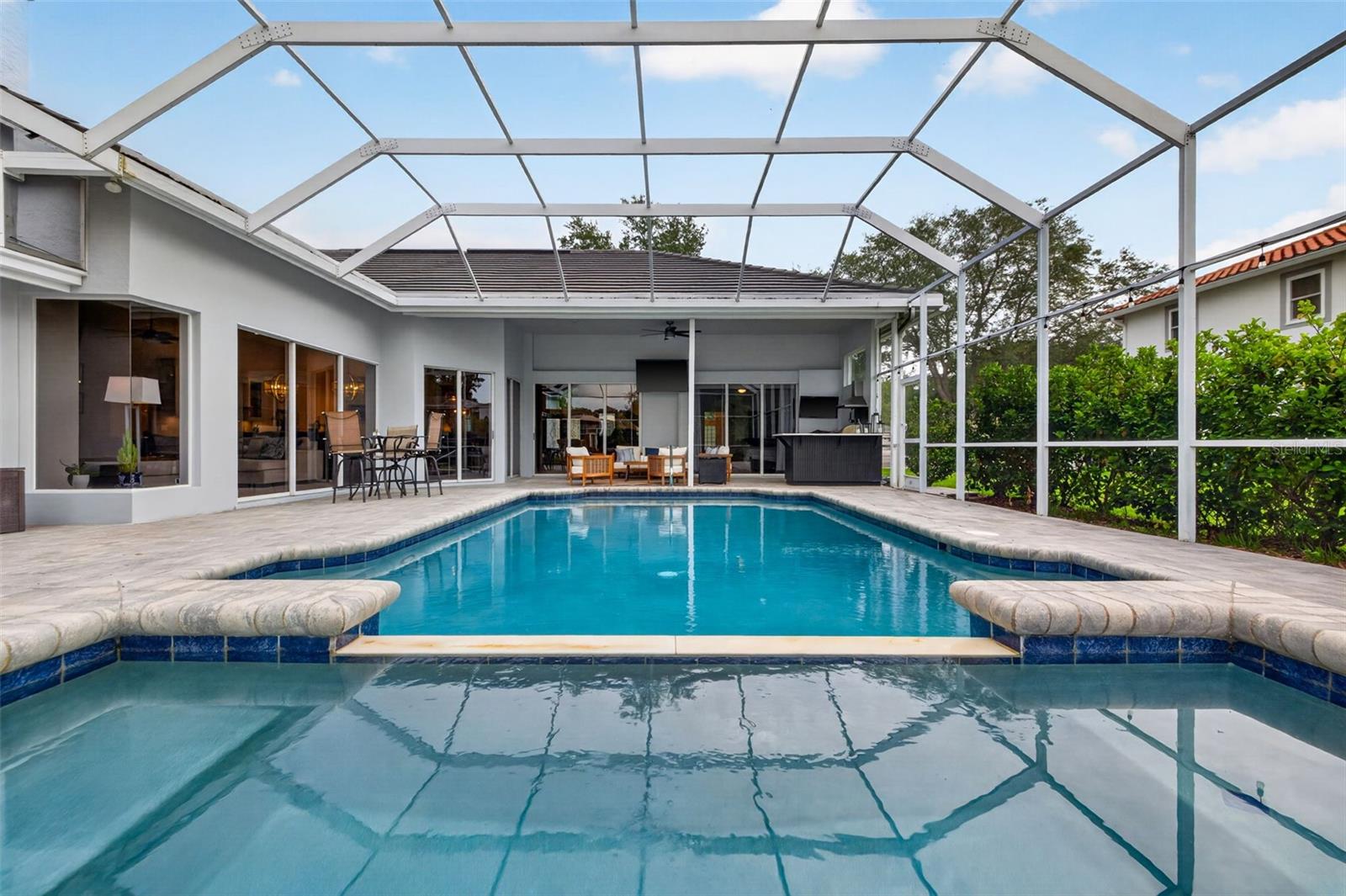 HUNTERS GREEN - Residential