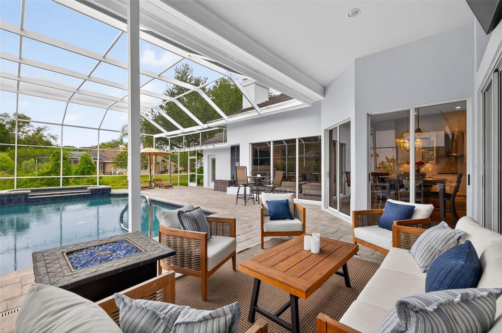 HUNTERS GREEN - Residential