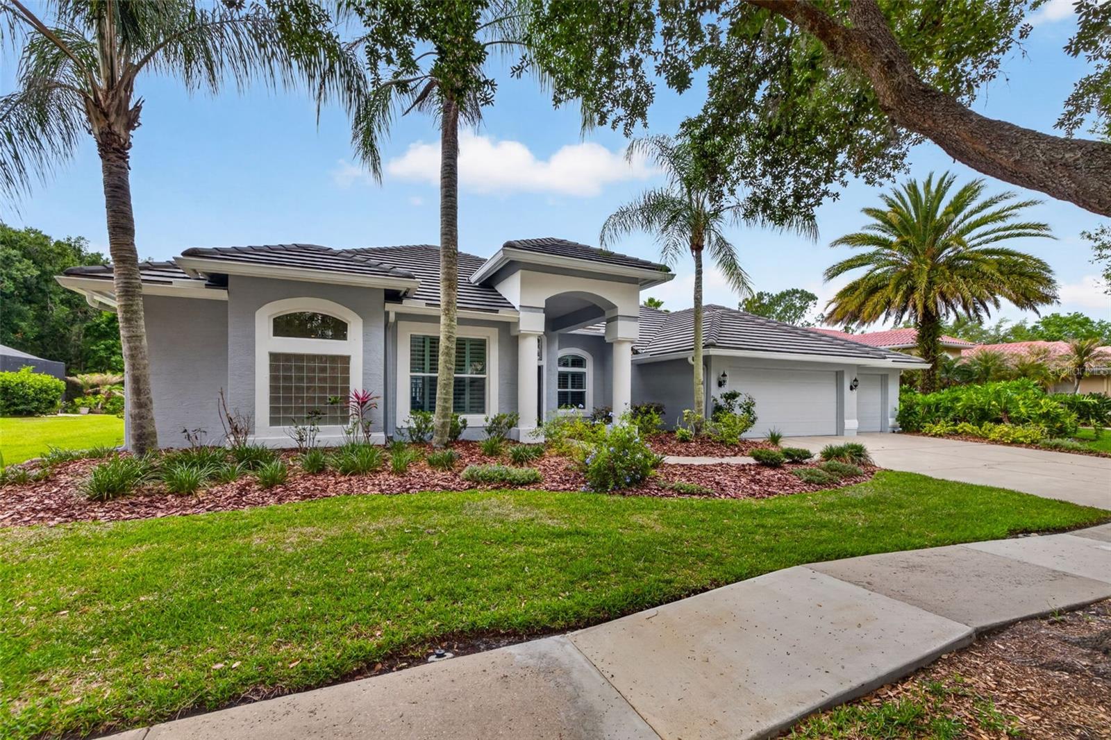 HUNTERS GREEN - Residential