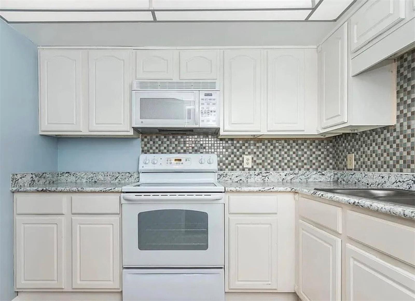 THE PENDLETON CLUB CONDO - Residential