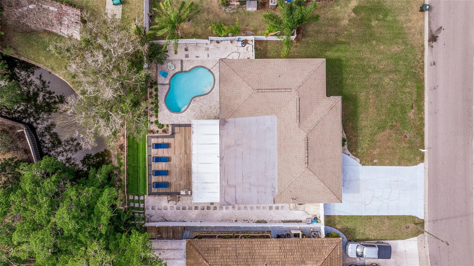 OAKDALE MANOR - Residential