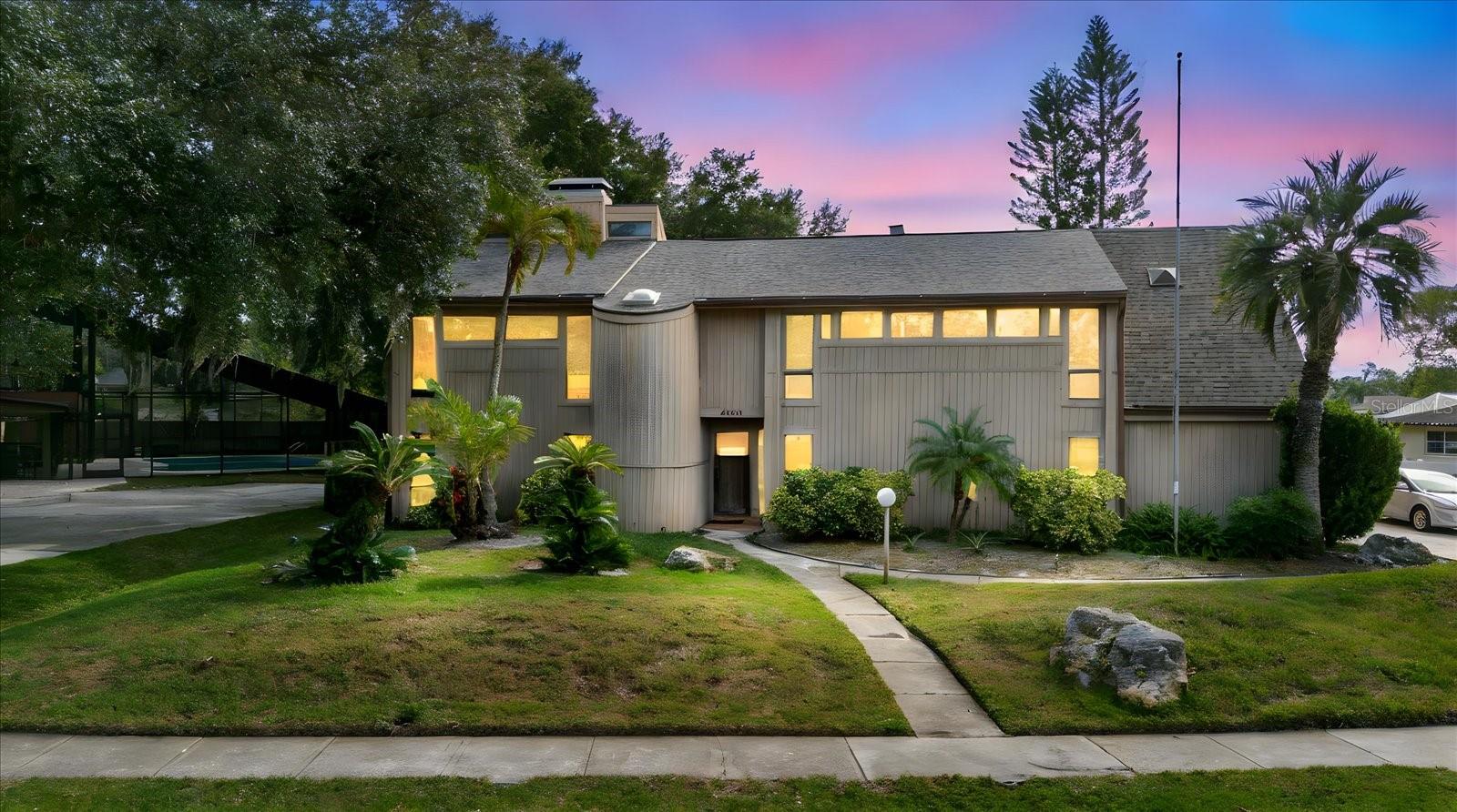 CARROLLWOOD VILLAGE SEC 1 - Residential