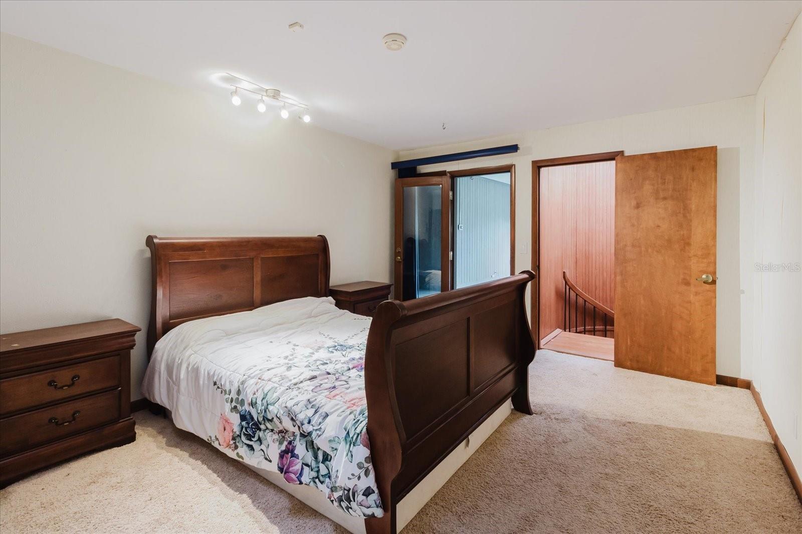 CARROLLWOOD VILLAGE SEC 1 - Residential