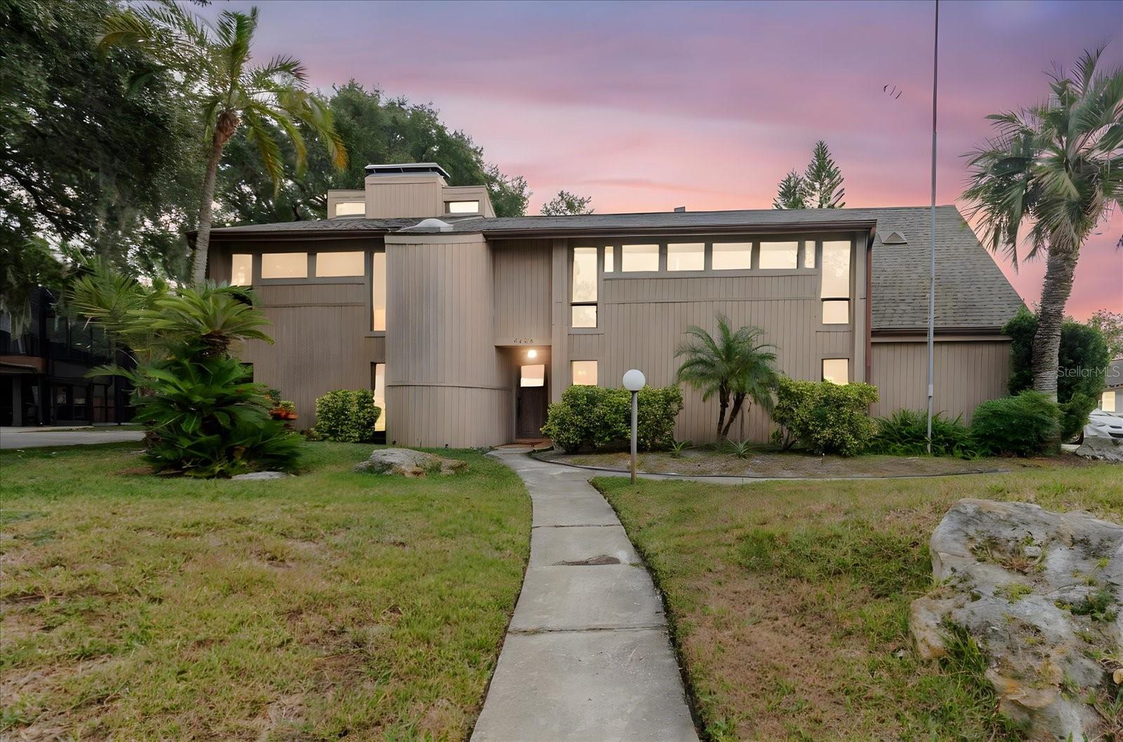 CARROLLWOOD VILLAGE SEC 1 - Residential