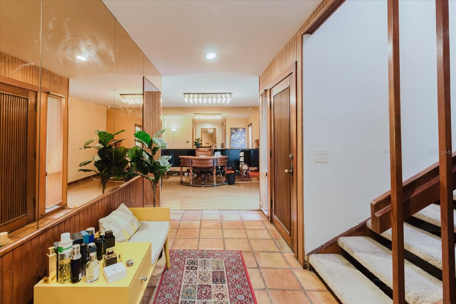 CARROLLWOOD VILLAGE SEC 1 - Residential