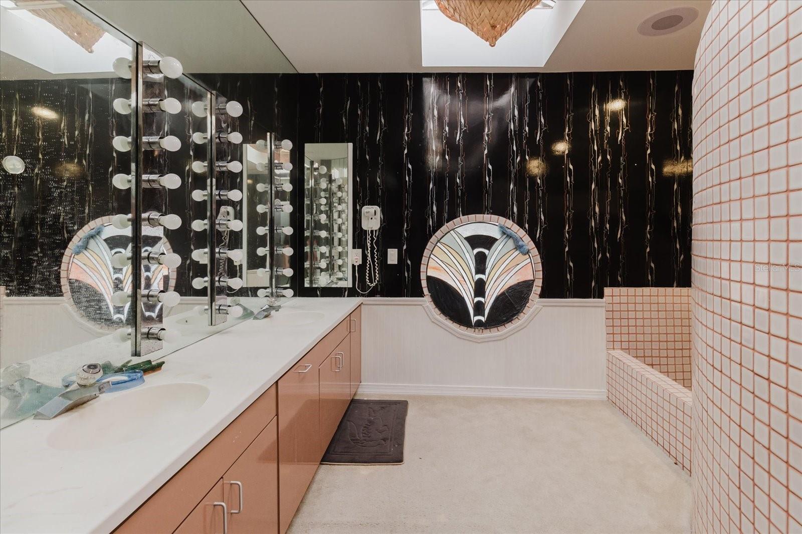 CARROLLWOOD VILLAGE SEC 1 - Residential