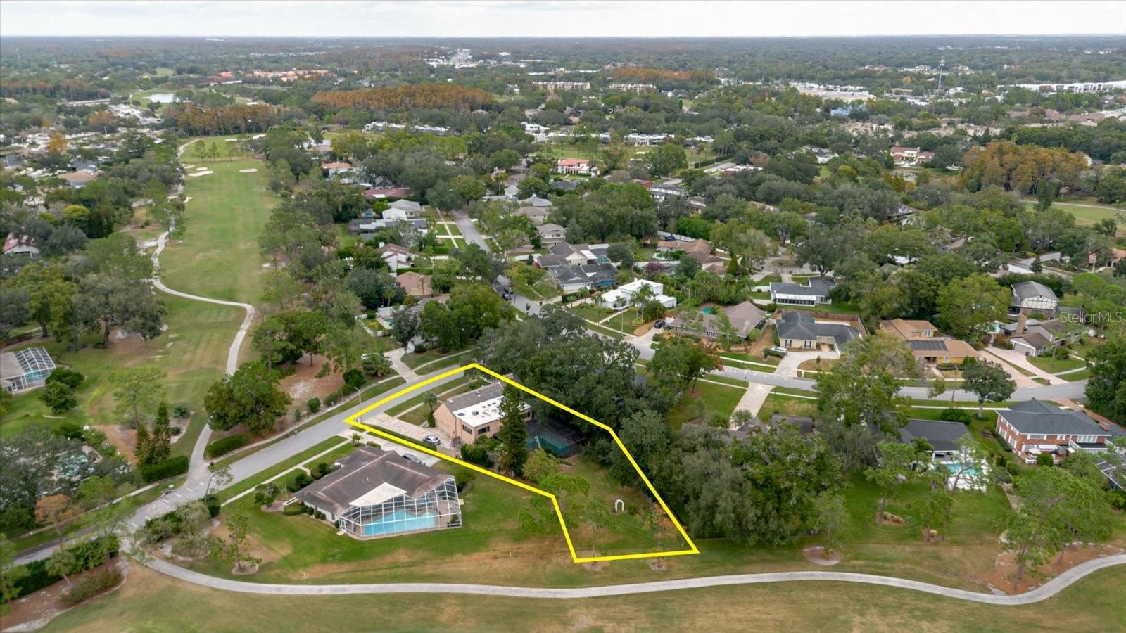 CARROLLWOOD VILLAGE SEC 1 - Residential