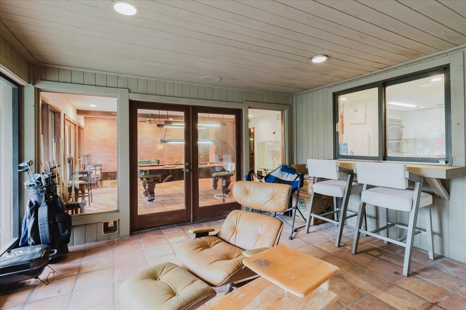 CARROLLWOOD VILLAGE SEC 1 - Residential