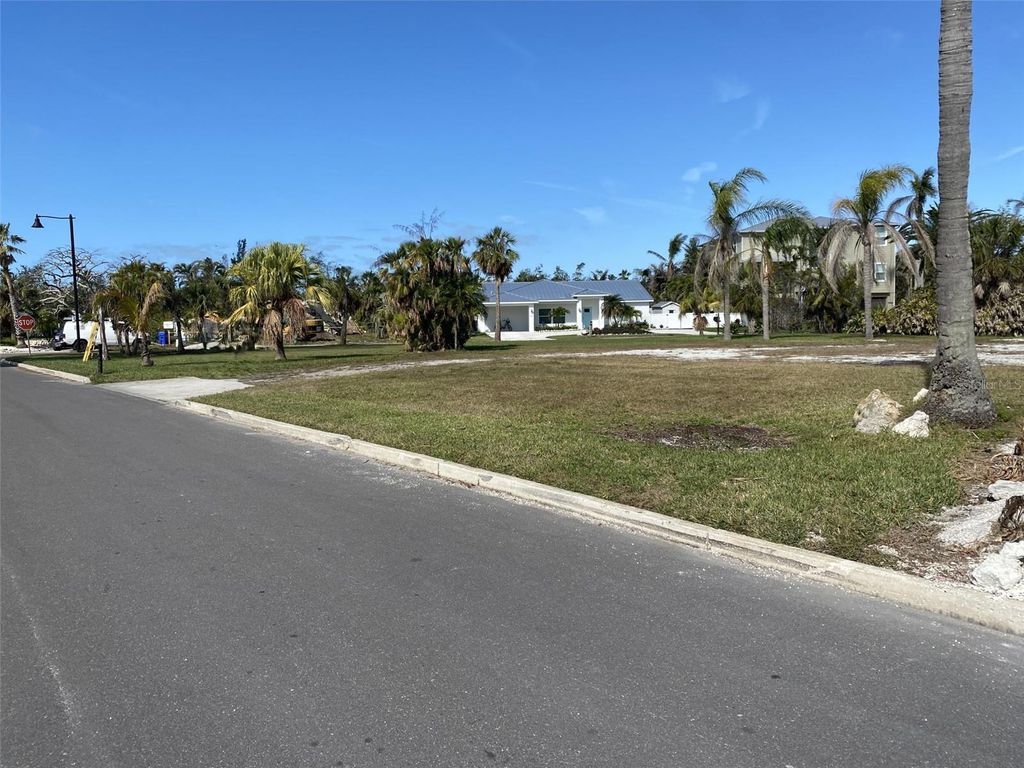 Photo of 591 Russell Street, Longboat Key, FL 34228 (MLS # TB8367976)
