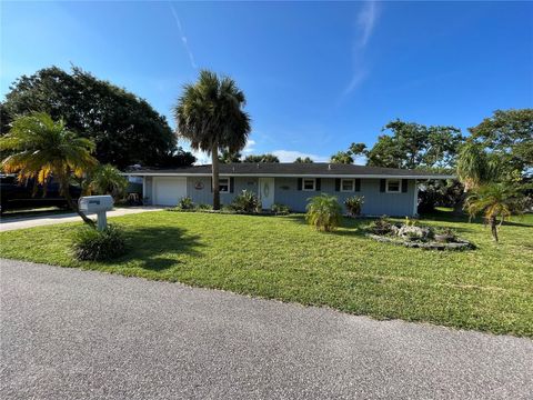 203 PARKWOOD LANE EDGEWATER FL 32132