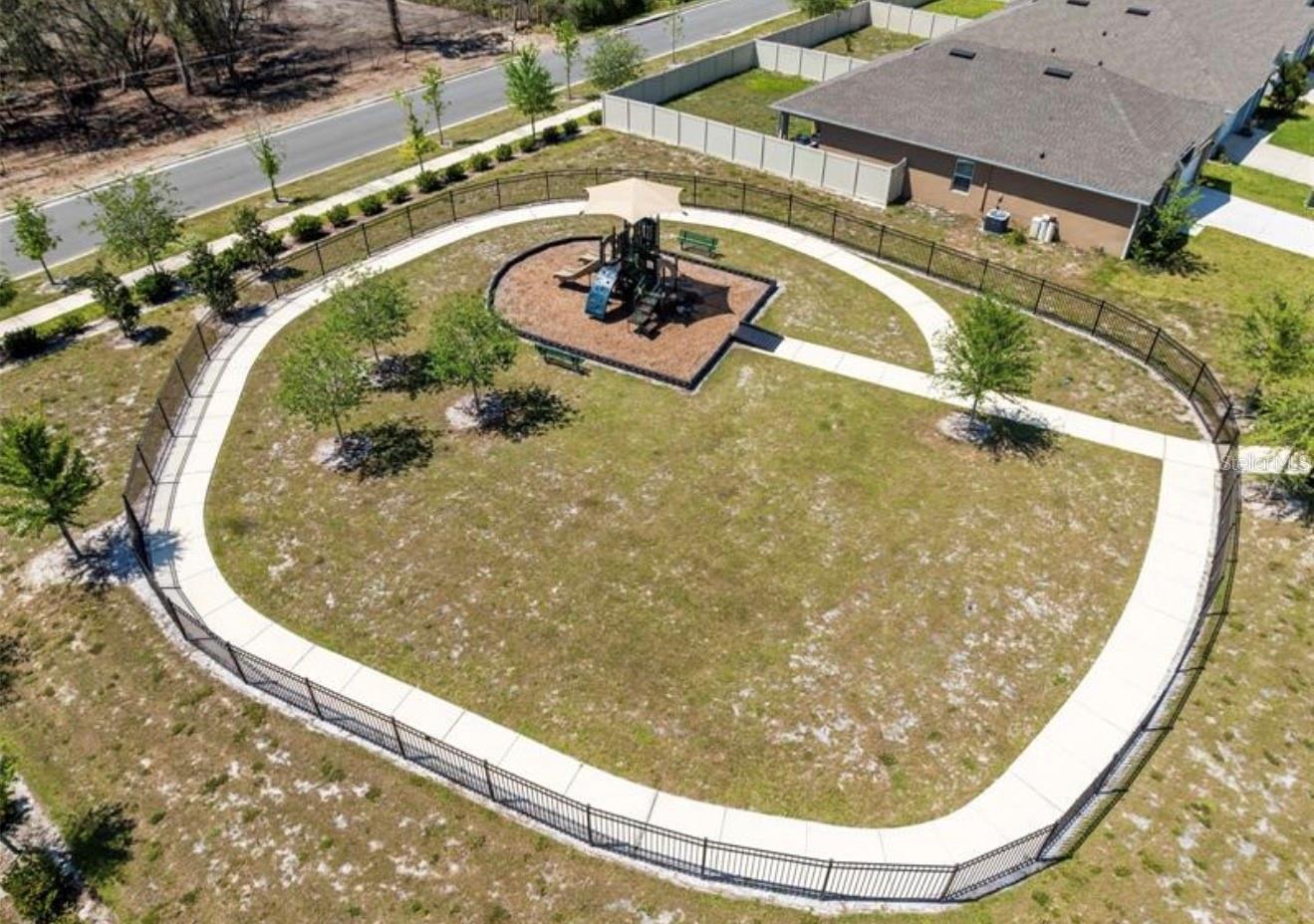 SUNCREST - Commercial Lease