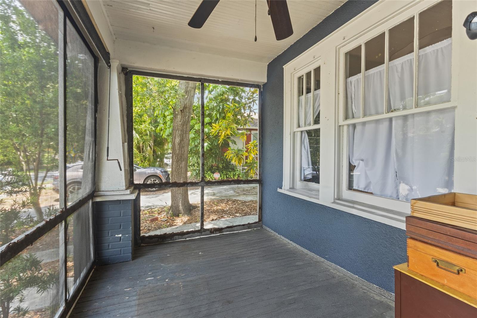 1413 N OSCEOLA AVENUE