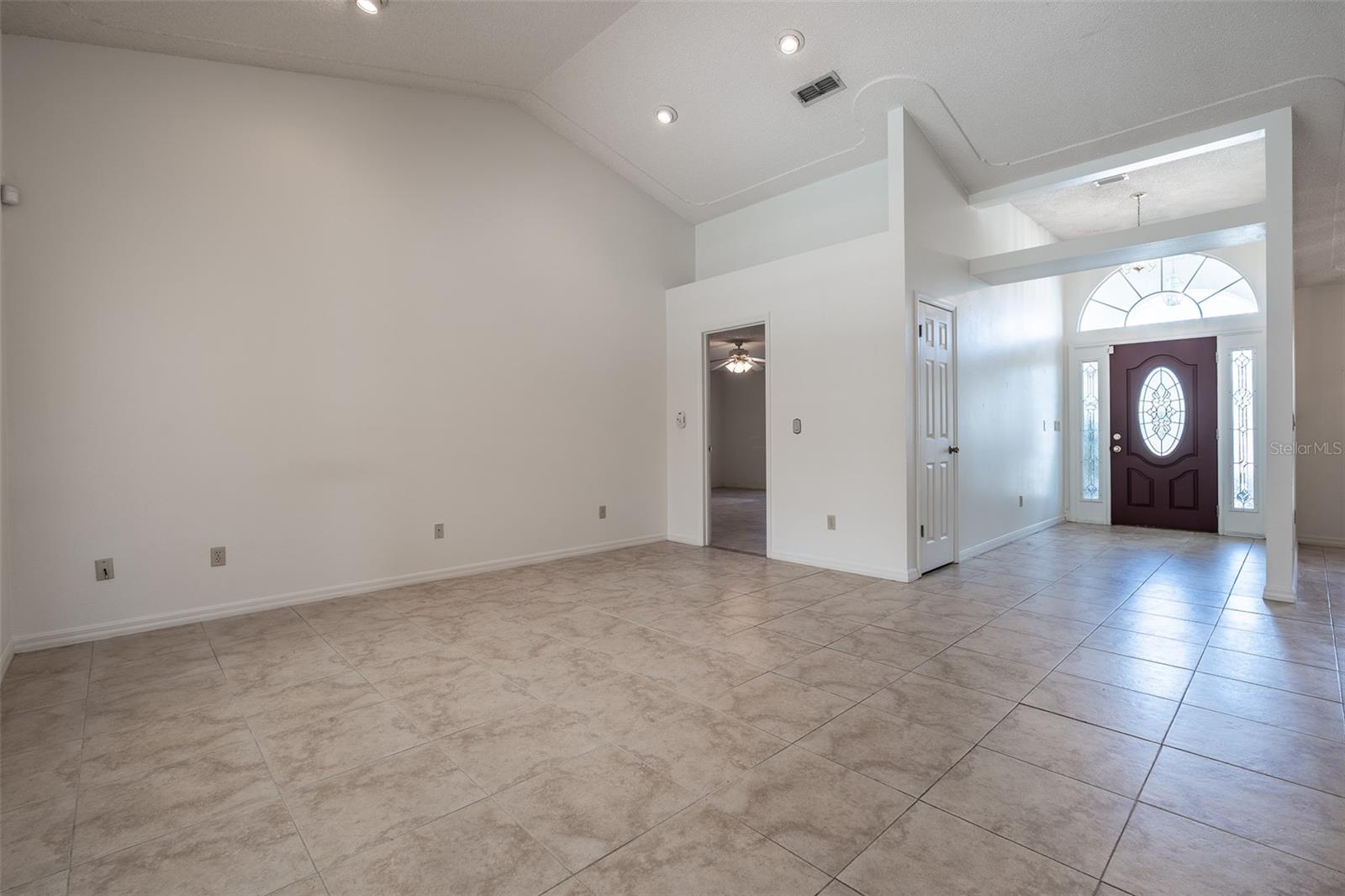 MARION OAKS UN 05 - Residential