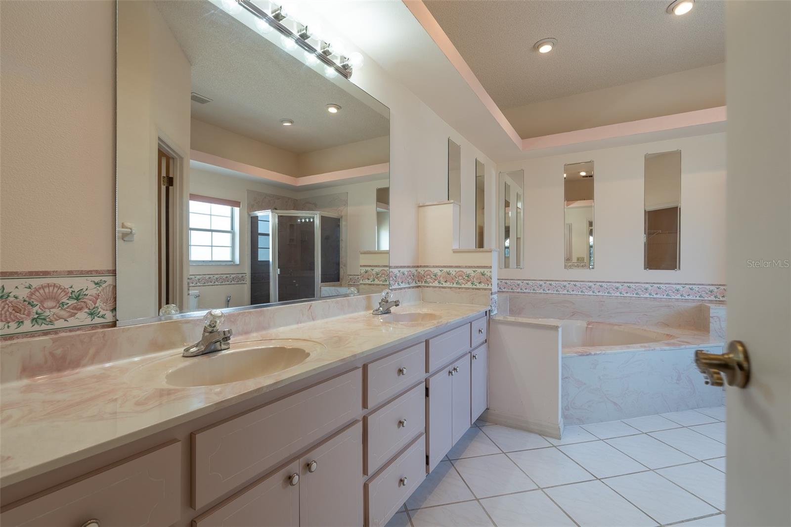 MARION OAKS UN 05 - Residential