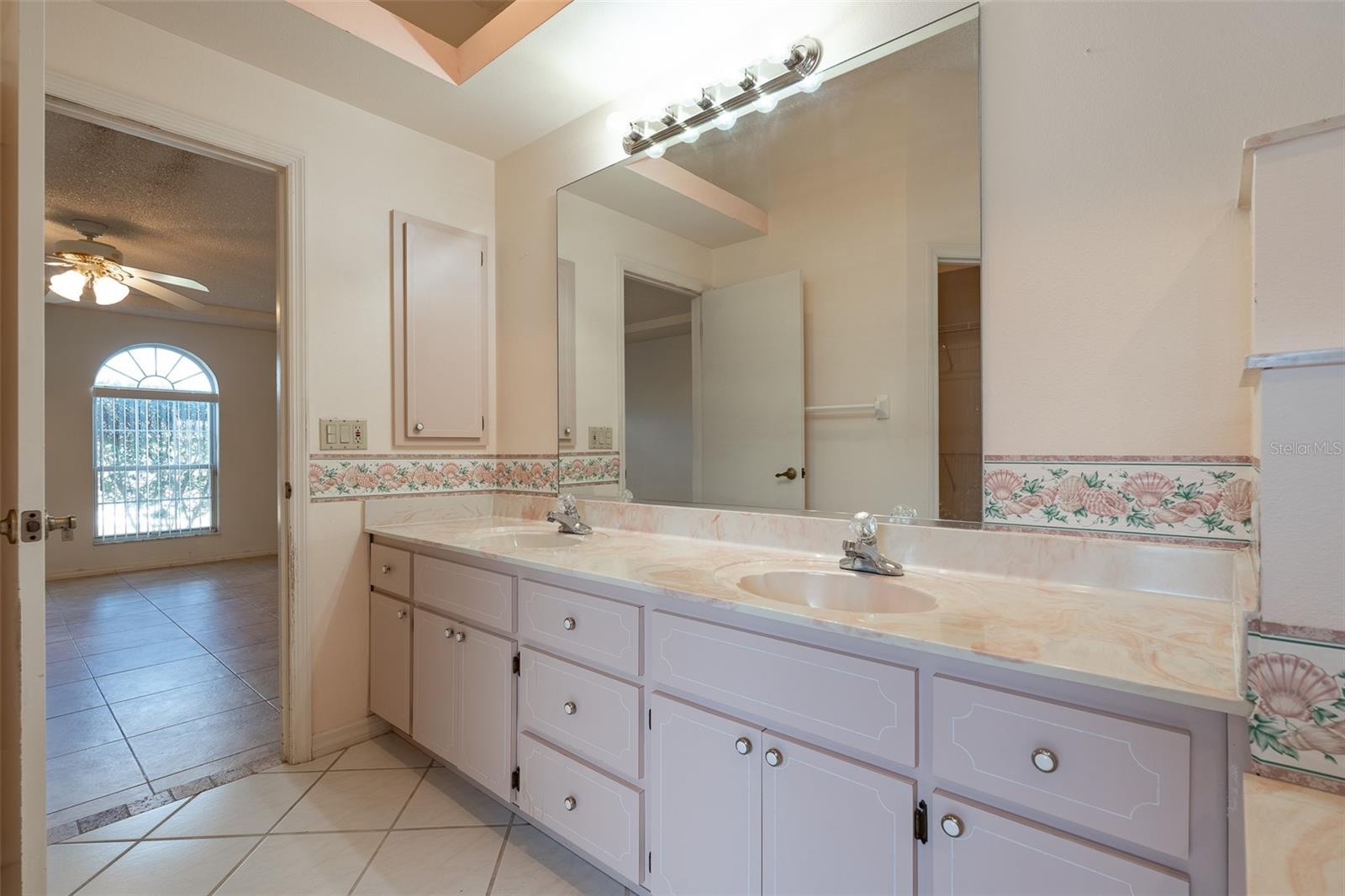 MARION OAKS UN 05 - Residential