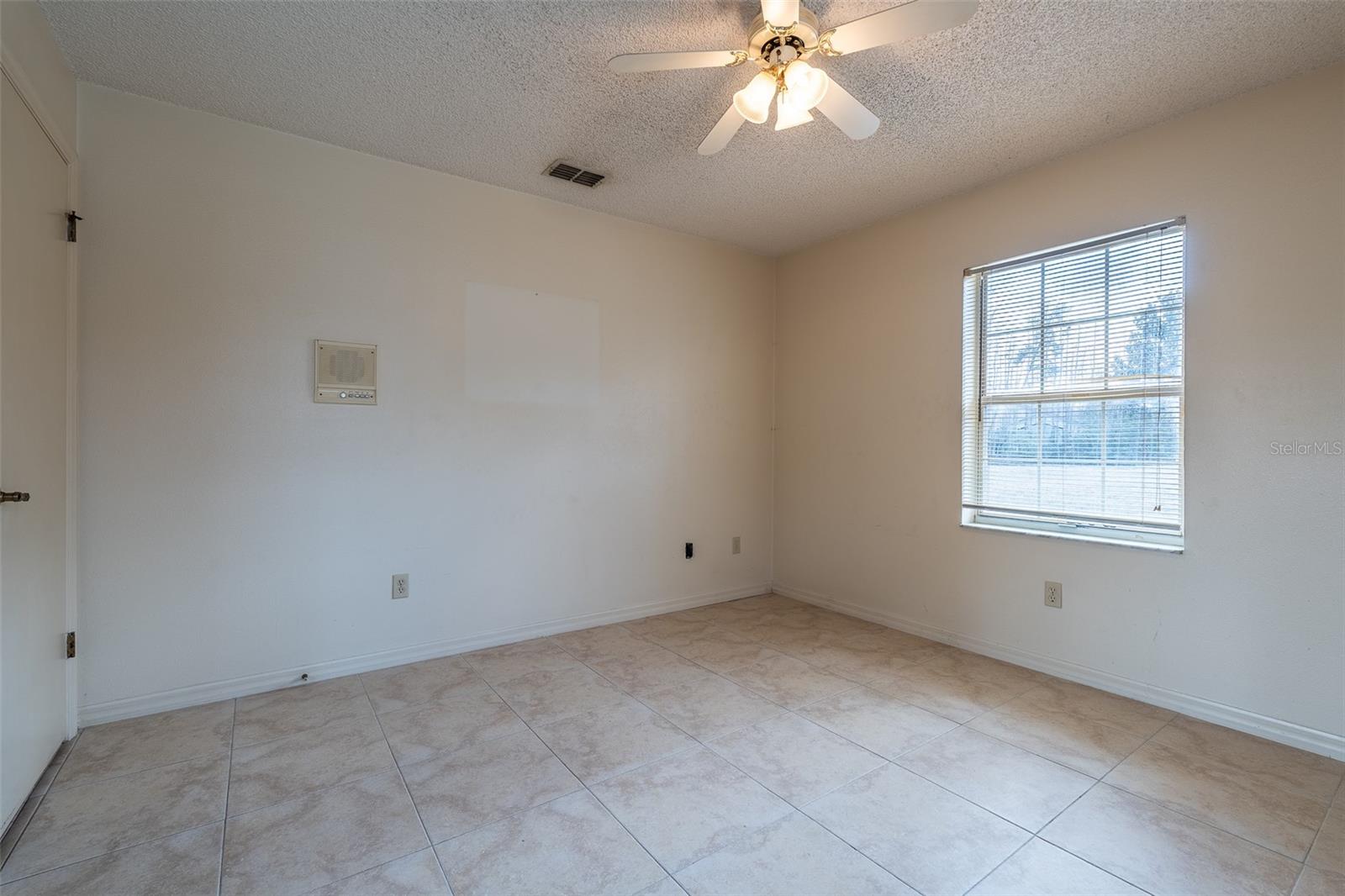 MARION OAKS UN 05 - Residential