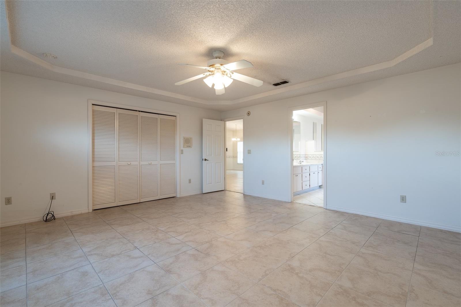 MARION OAKS UN 05 - Residential