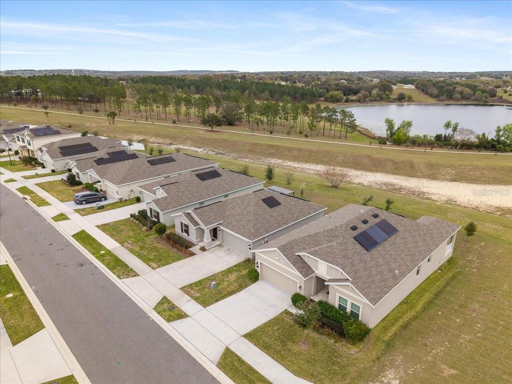 Photo of 946 Laurel View Way, Groveland, FL 34736 (MLS # O6394968)