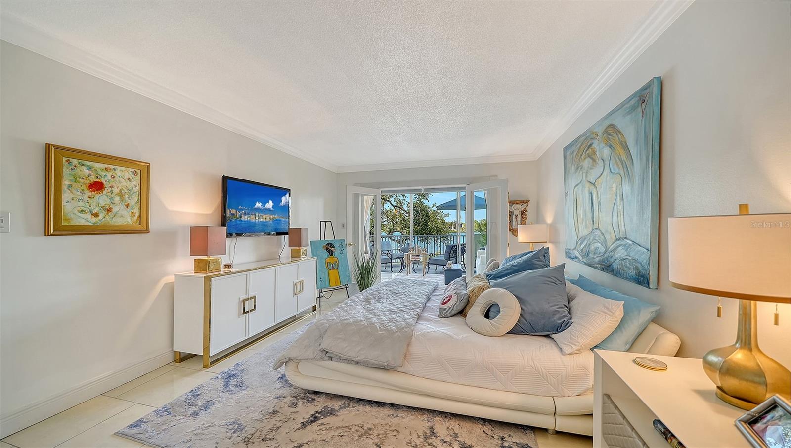 SIESTA HARBOR III - Residential Lease