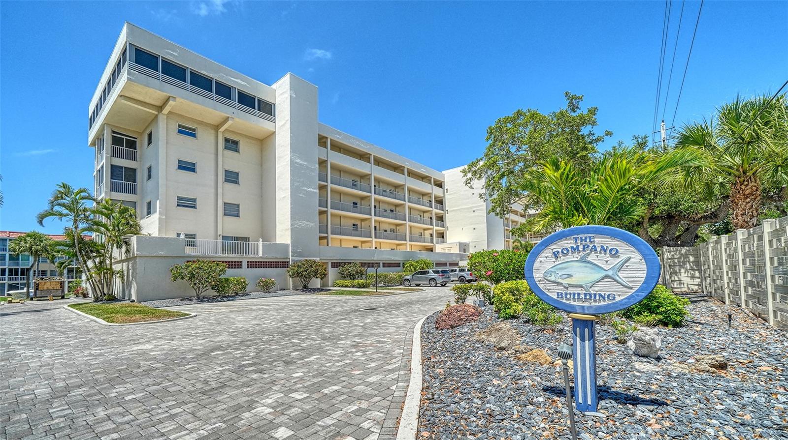 SIESTA HARBOR III - Residential Lease