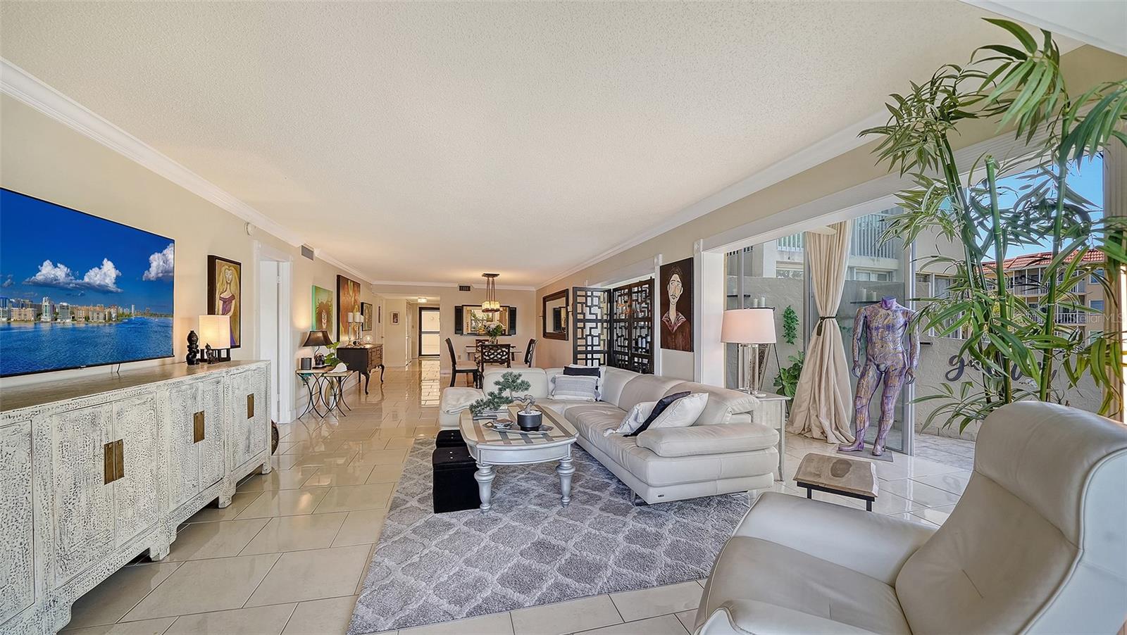 SIESTA HARBOR III - Residential Lease