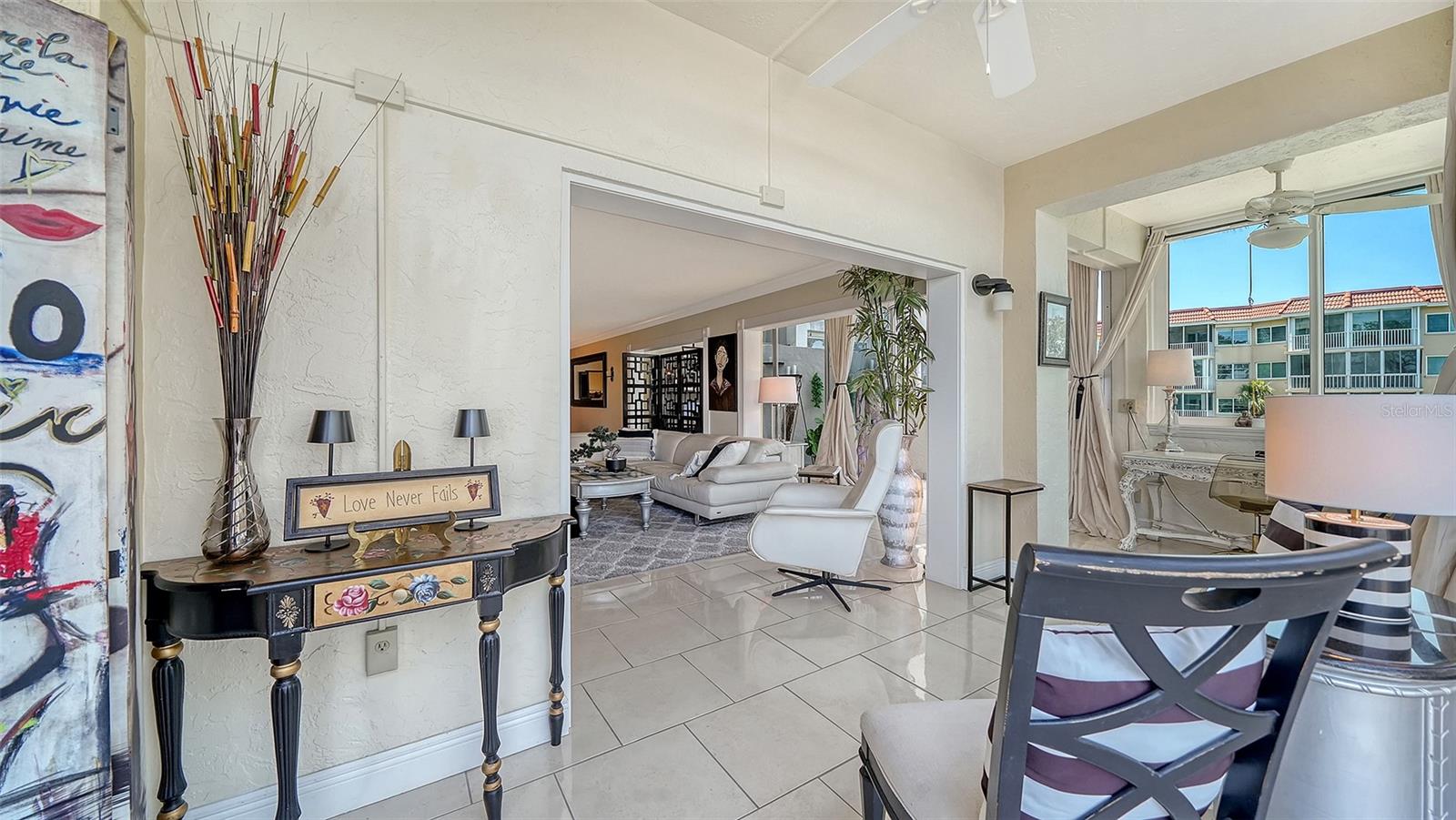 SIESTA HARBOR III - Residential Lease