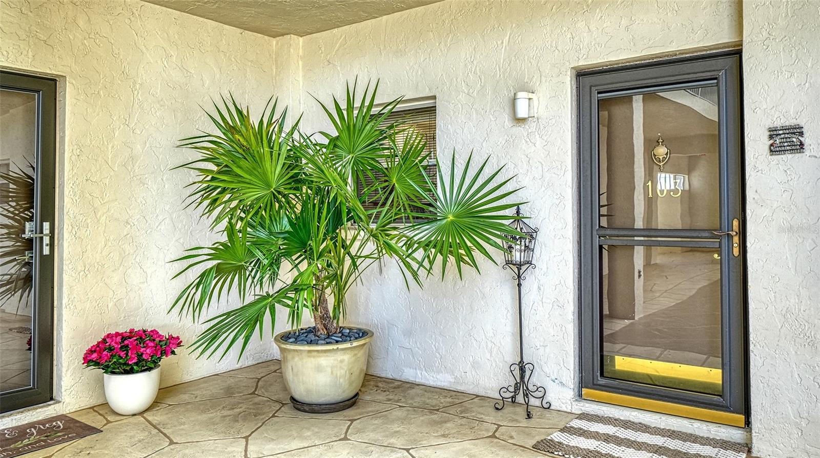 SIESTA HARBOR III - Residential Lease