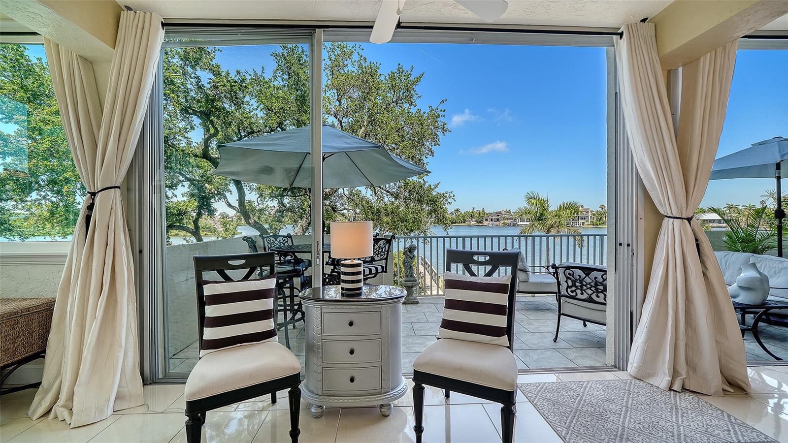 SIESTA HARBOR III - Residential Lease
