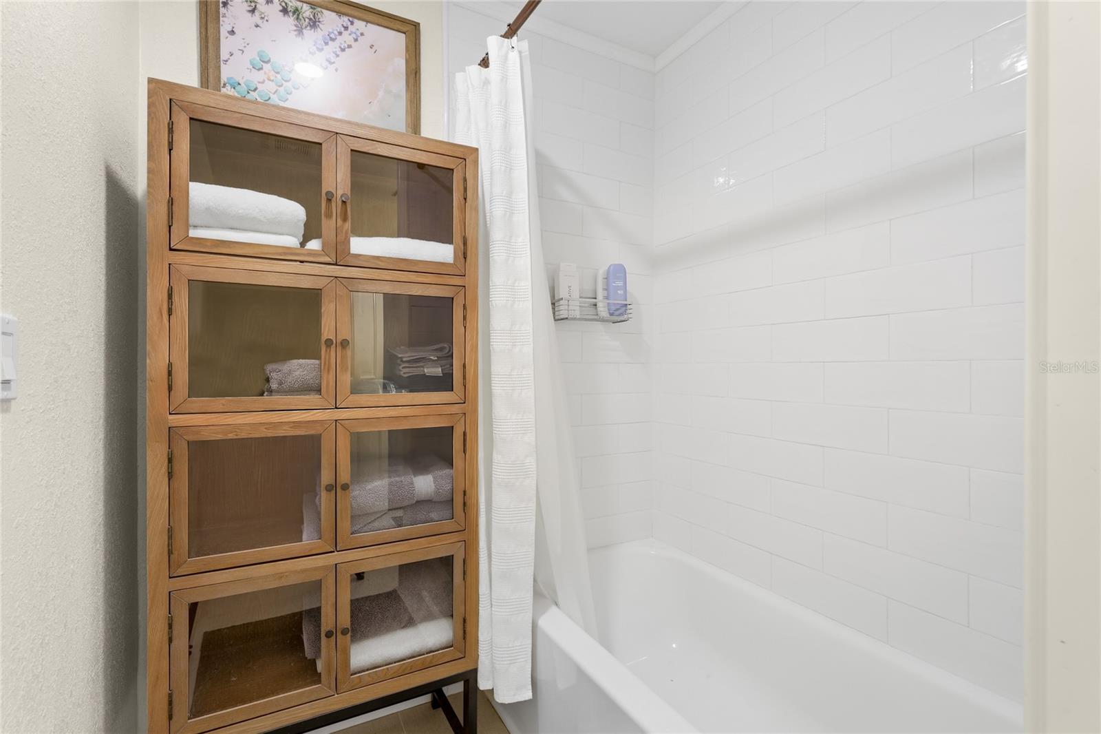 THE CROSSINGS - Residential