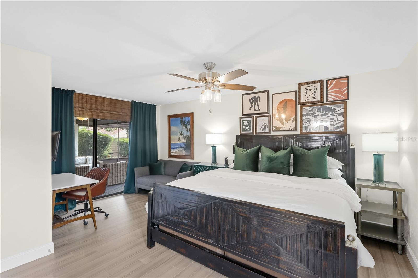 THE CROSSINGS - Residential