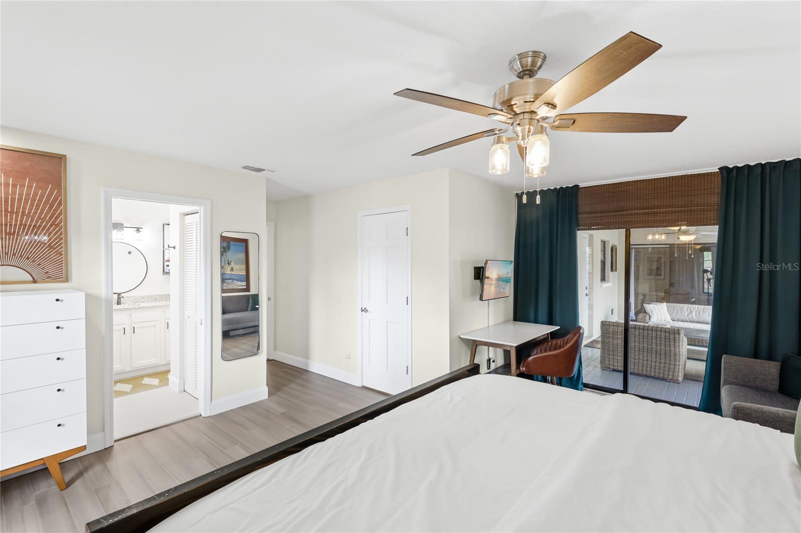 THE CROSSINGS - Residential