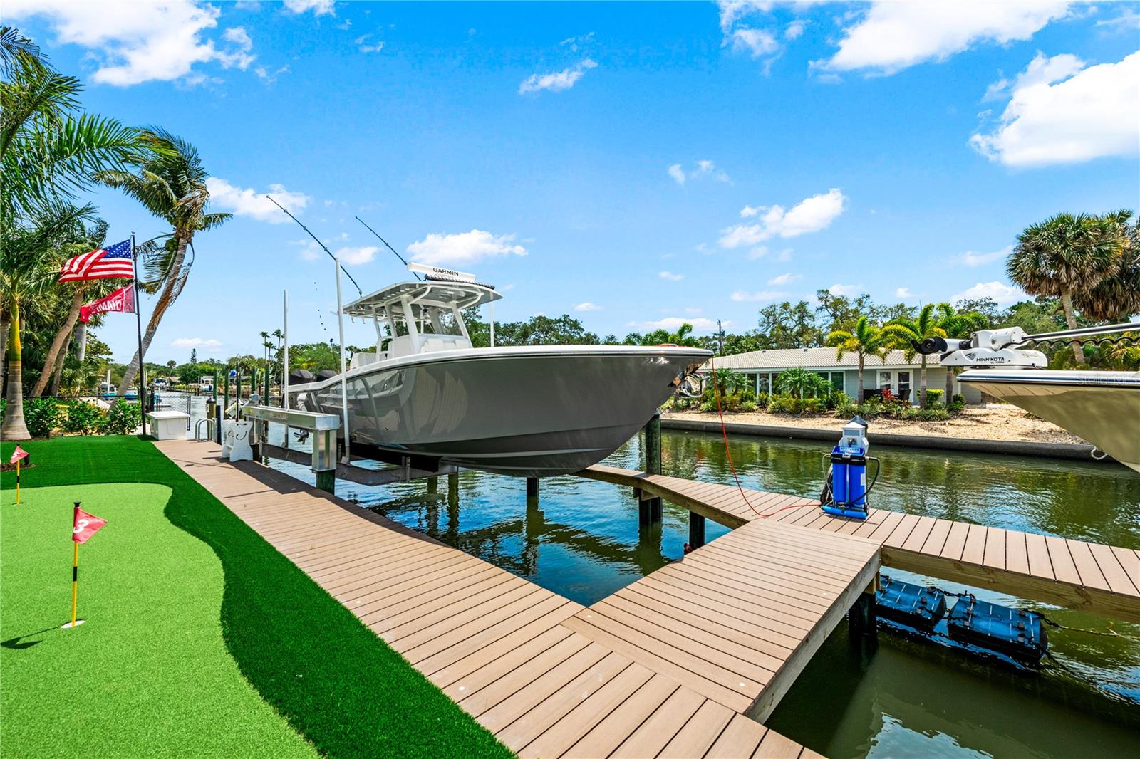 SIESTA ISLES - Residential