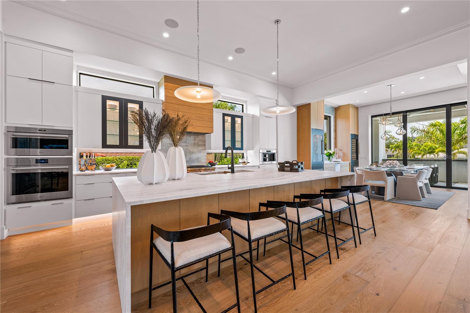 SIESTA ISLES - Residential