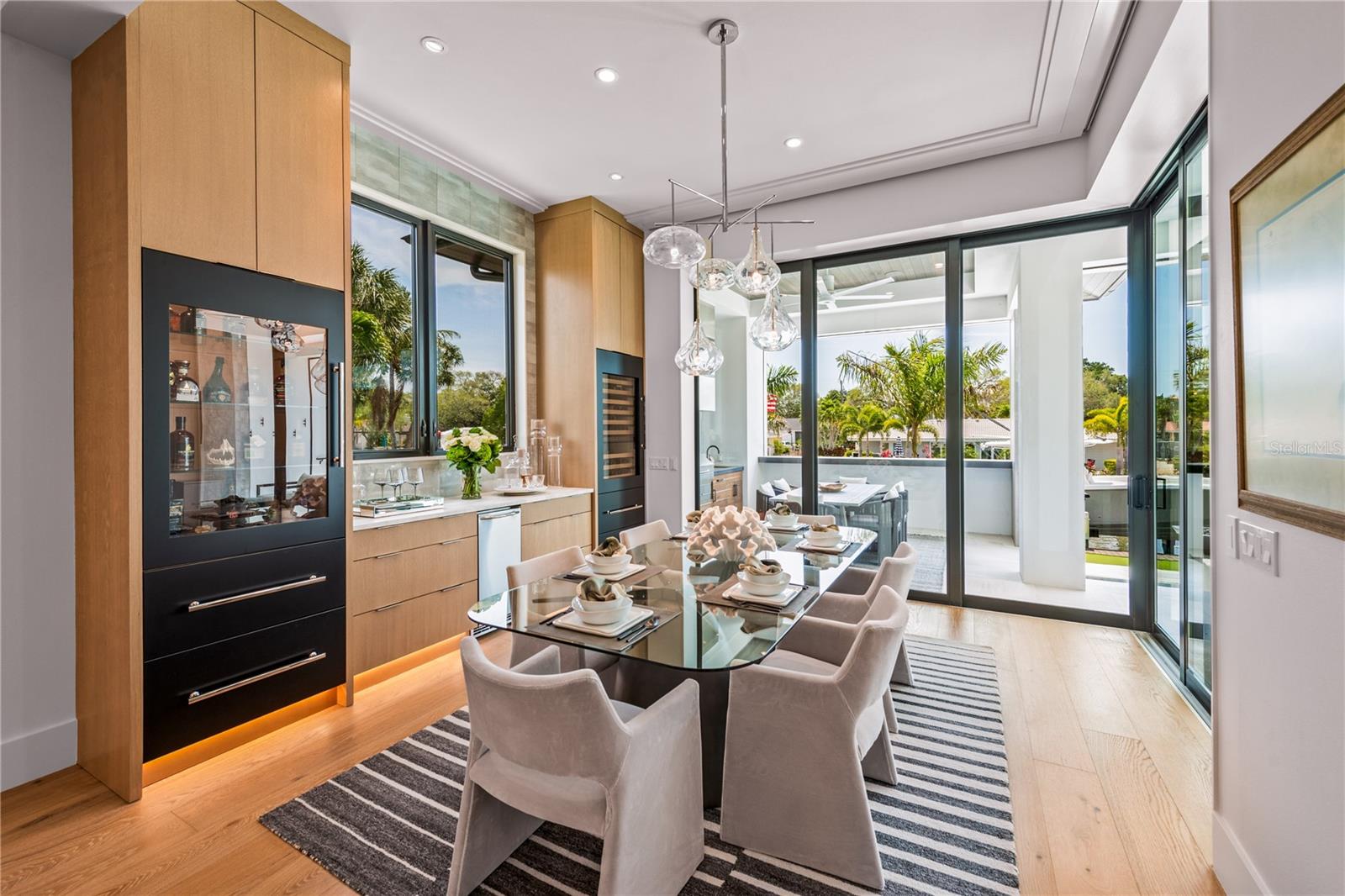 SIESTA ISLES - Residential