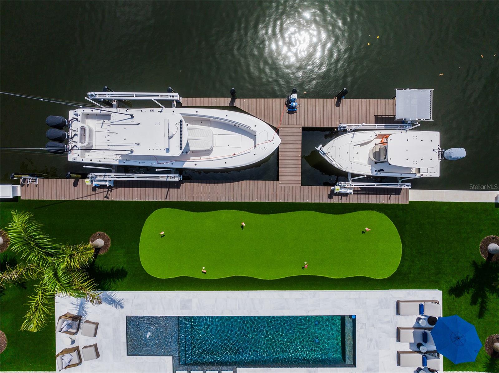 SIESTA ISLES - Residential