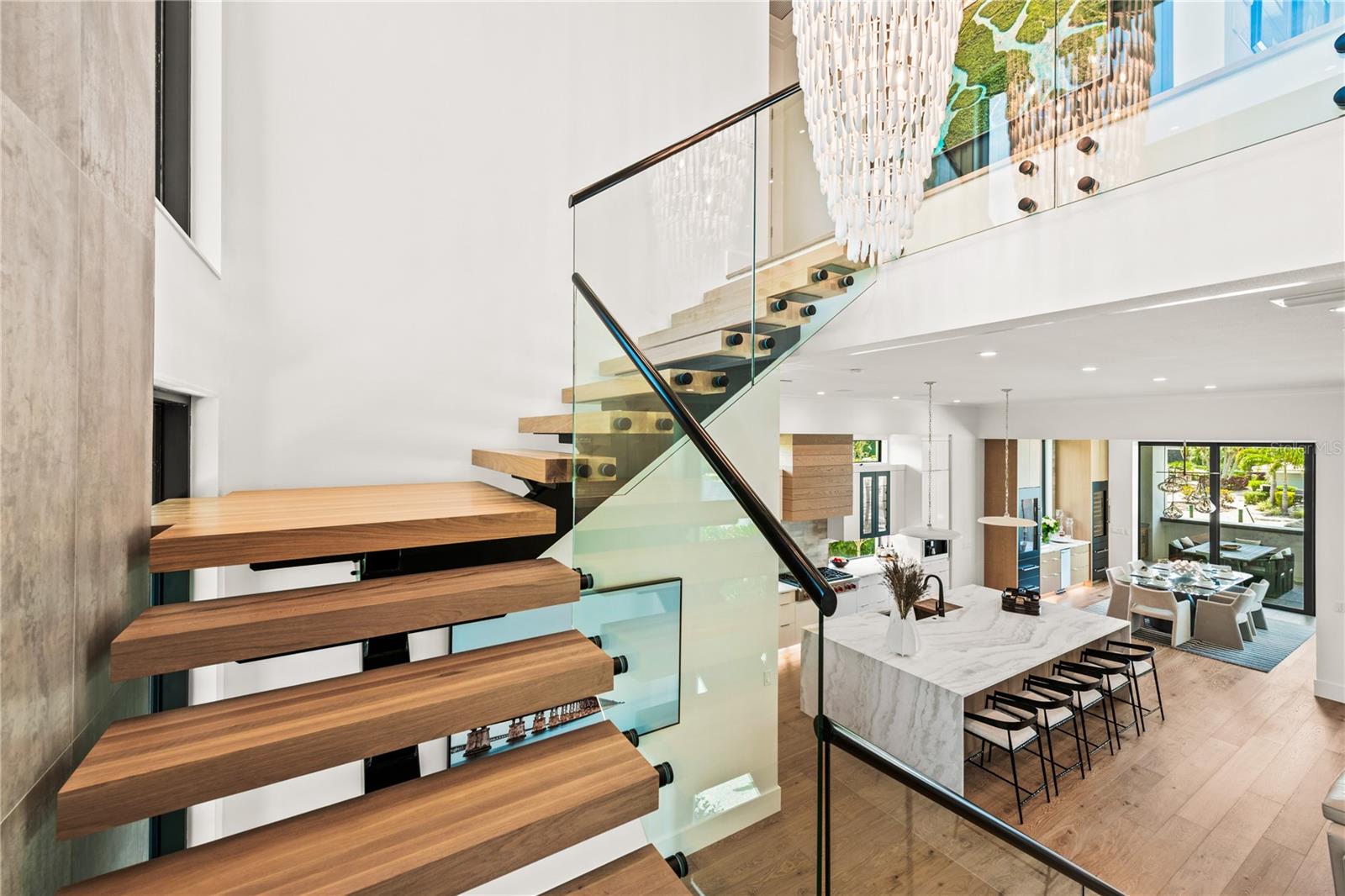 SIESTA ISLES - Residential